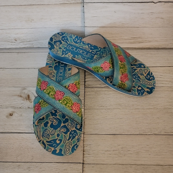 Corkys Hold Please Sandals in FLORAL